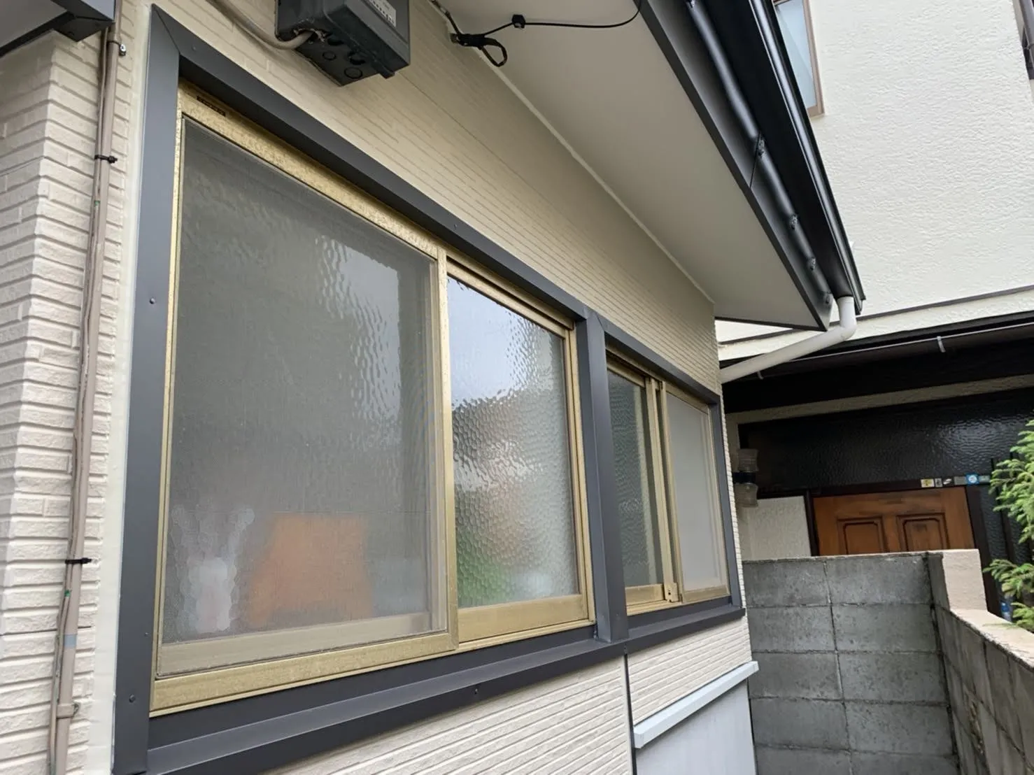 外装工事3:サッシ廻り(木部)板金巻き